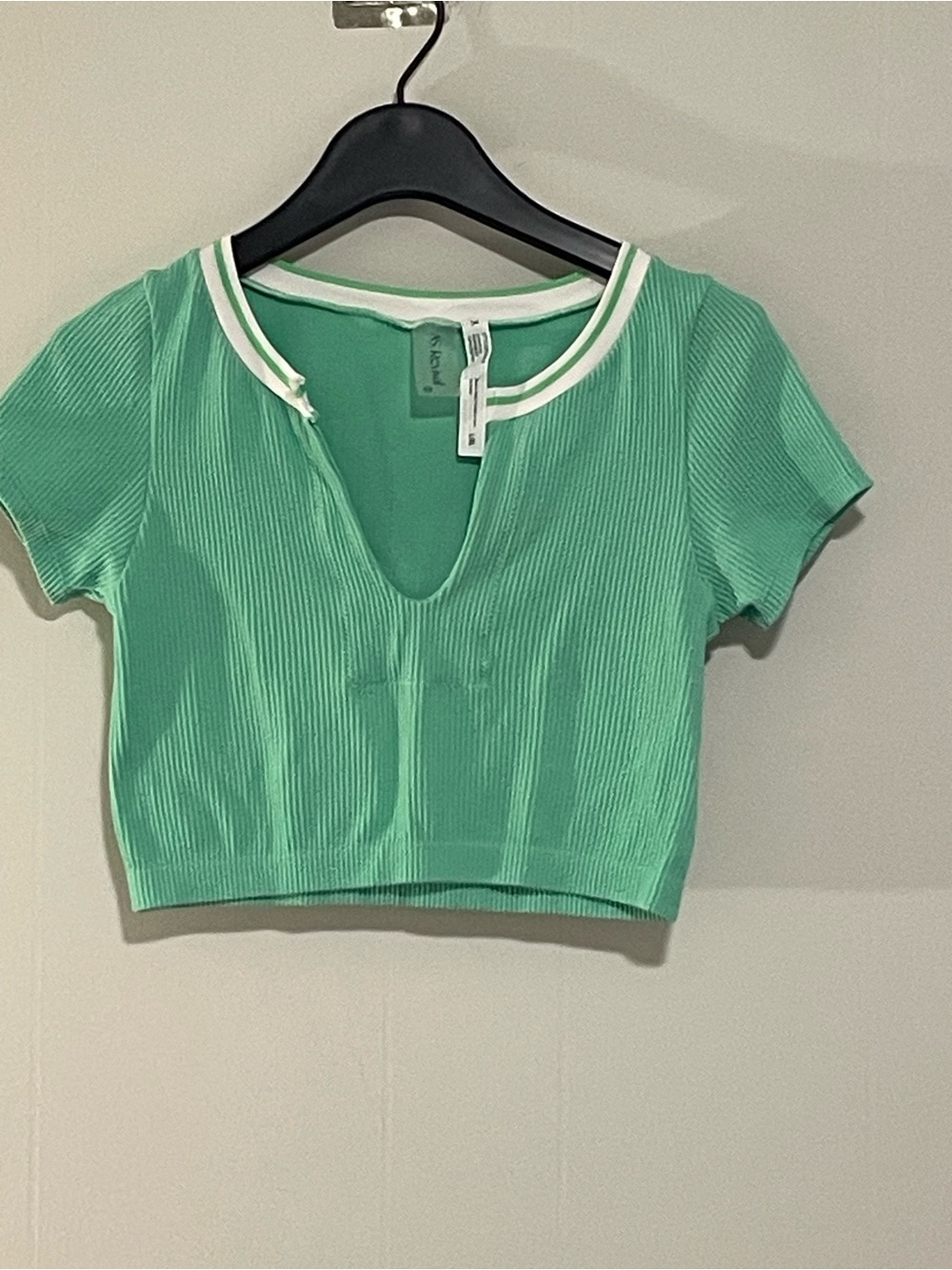 Ribbed V-Neck Crop Top with Contrast Trim - Mint. Item # 11571